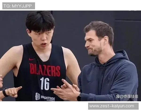 杨瀚森带女友吃夜宵事情有回转,队内竞争对手又多一个,还有时机 杨瀚森带女友吃夜宵事情有回转,队内竞争对手又多一个,还有时机